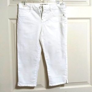 WHITE CROP PANTS